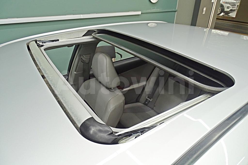 2012 TOYOTA  CAMRY 2.5 XLE - 30