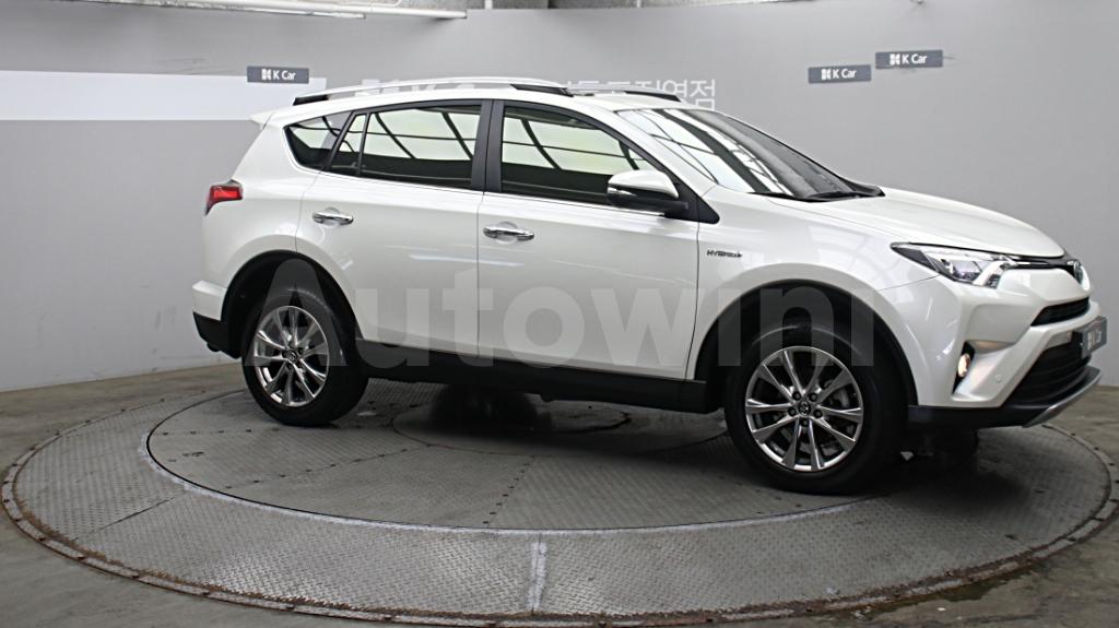 2017 TOYOTA RAV4 2.5 4WD HYBRID - 11