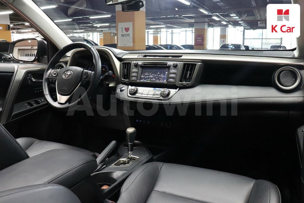 2015 TOYOTA RAV4 2.5 4WD - 13