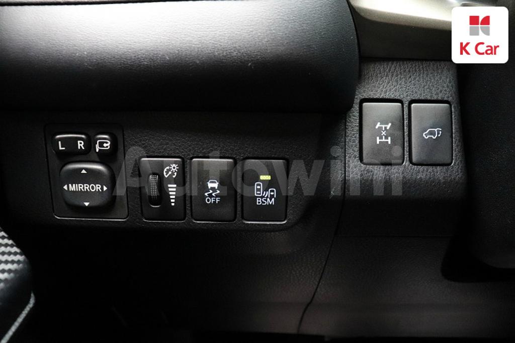 2015 TOYOTA RAV4 2.5 4WD - 17