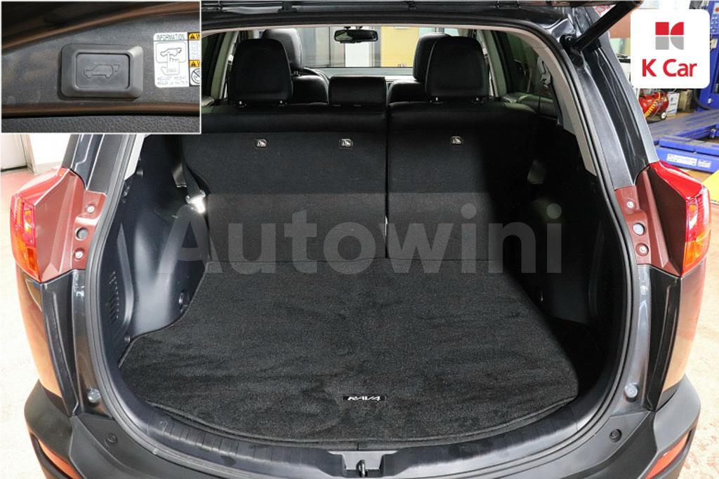 2015 TOYOTA RAV4 2.5 4WD - 20