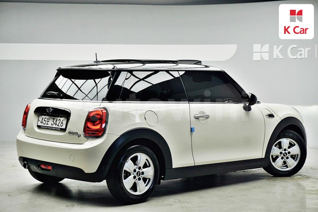 2017 MINI COOPER D MID - 2