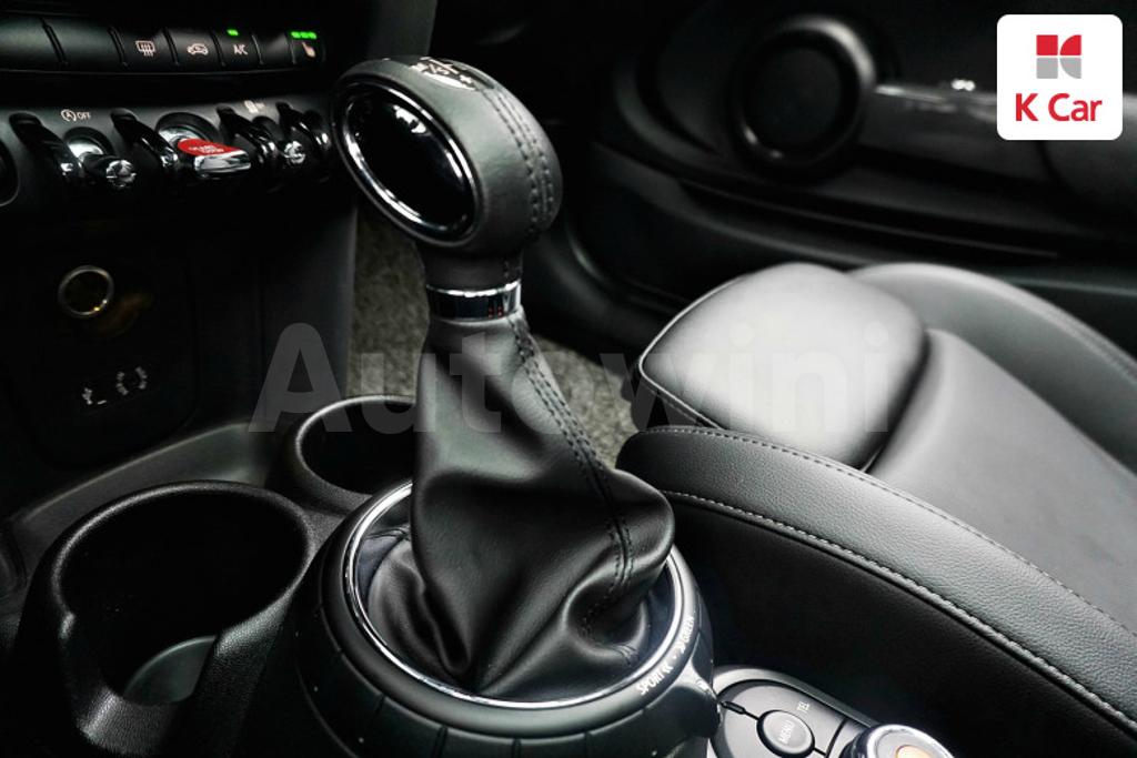 2017 MINI COOPER D MID - 8