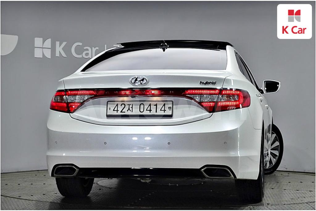 KMHFG413BGA026351 2016 HYUNDAI GRANDEUR HG AZERA PREMIUM-4
