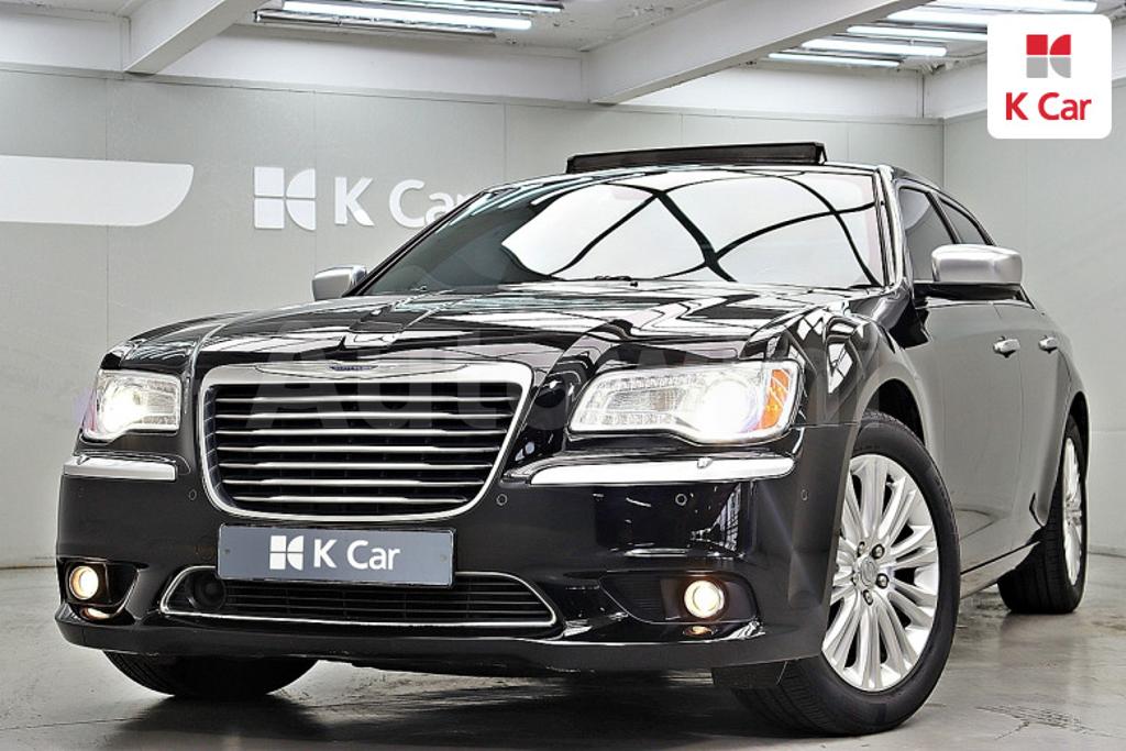 2C3CCASG0EH121753 2014 CHRYSLER  300C 3.6 AWD-2