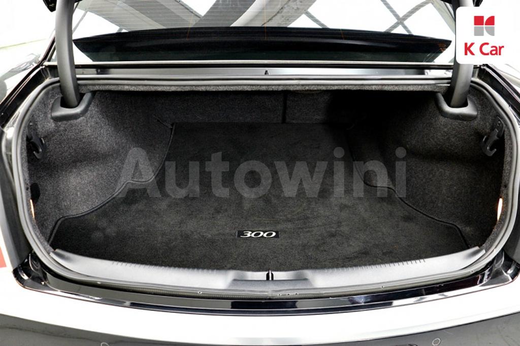 2014 CHRYSLER  300C 3.6 AWD - 18