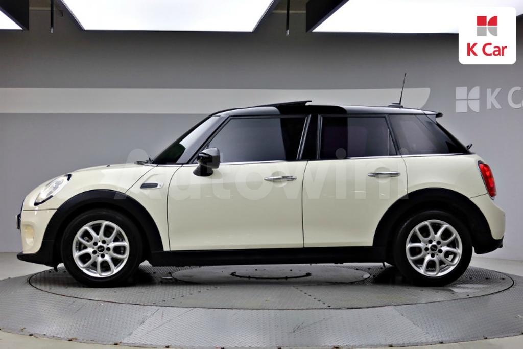 WMWXT3105F2B72821 2015 MINI COOPER D HIGH-2