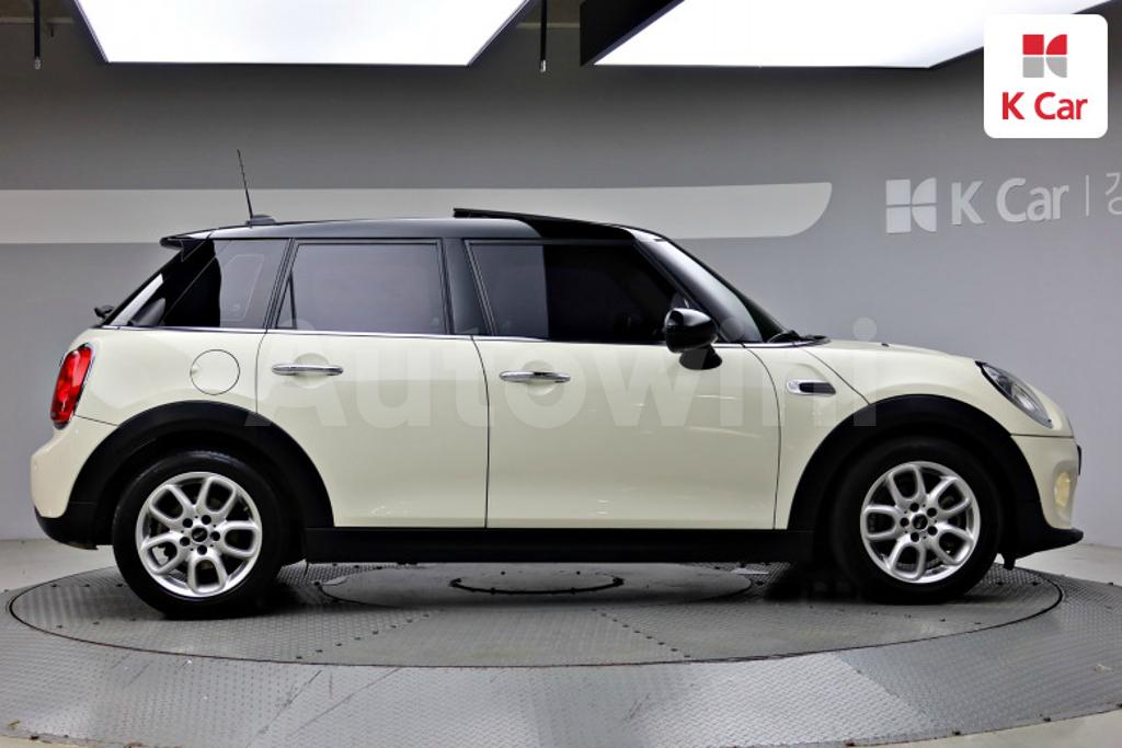 WMWXT3105F2B72821 2015 MINI COOPER D HIGH-3