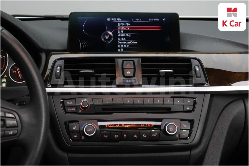 2015 BMW 3 SERIES F30  320D - 9