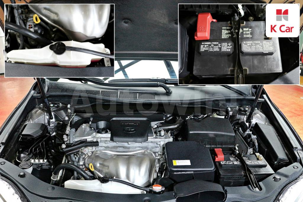 2016 TOYOTA  CAMRY 2.5 XLE - 19