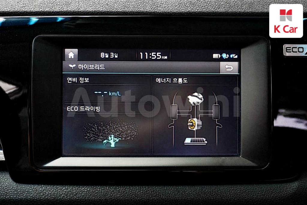 2017 KIA NIRO PRESTIGE - 12