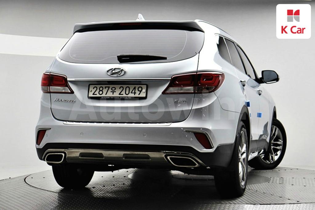 KMHSR81XBJU276929 2018 HYUNDAI  MAXCRUZ DIESEL 2.2 2WD-1