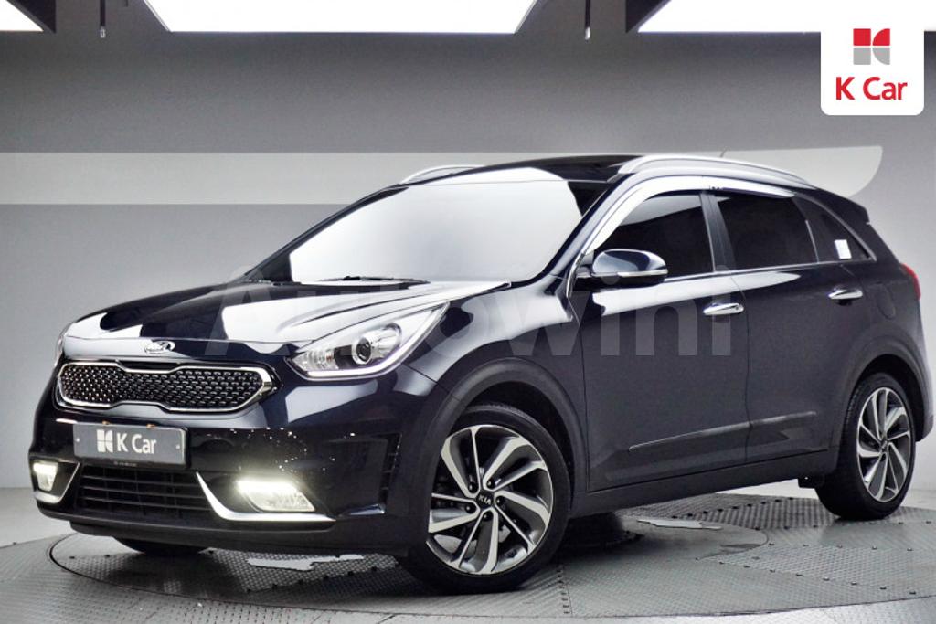 KNACB81CGHA068040 2017 KIA NIRO PRESTIGE-2