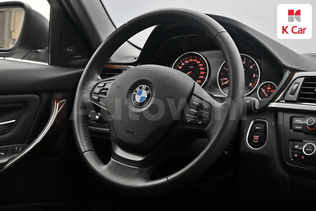 2014 BMW 3 SERIES F30  320D - 8