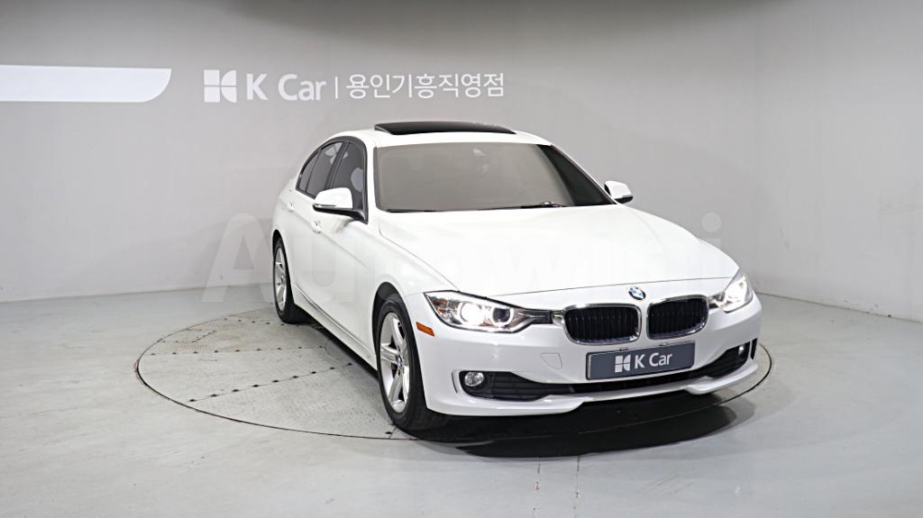 2015 BMW 3 SERIES F30  320D - 13