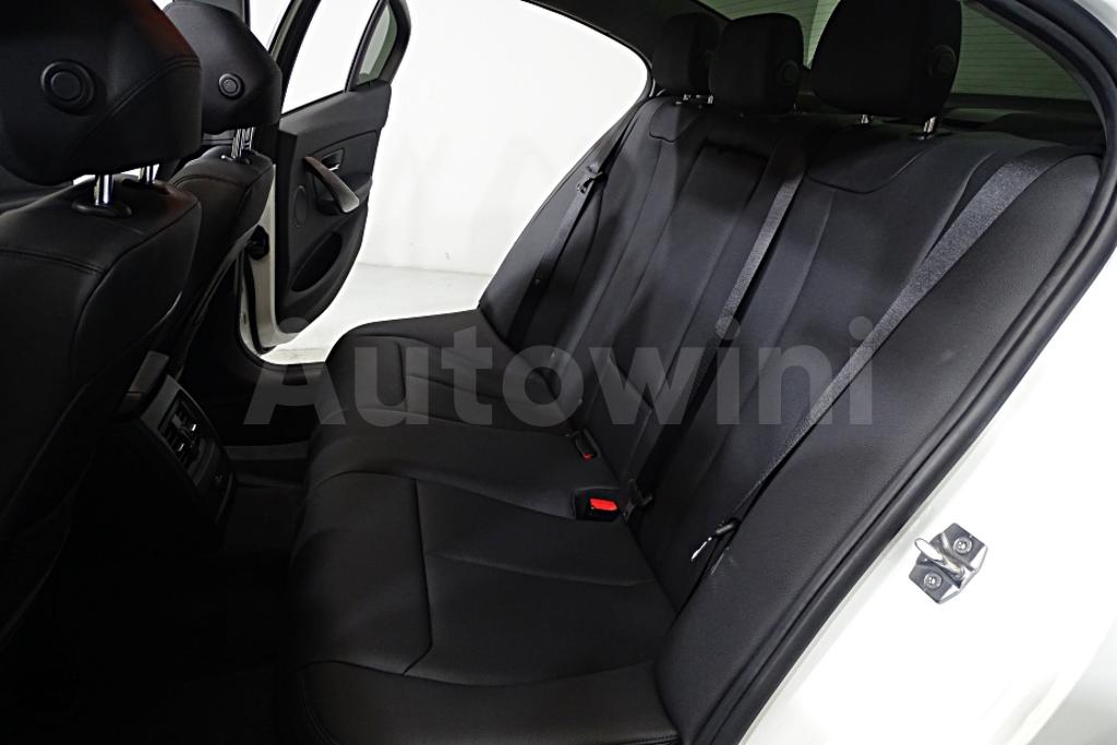 2015 BMW 3 SERIES F30  320D - 31