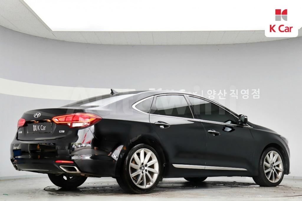 KMHFN412BFA005042 2015 HYUNDAI ASLAN G330 PREMIUM-1