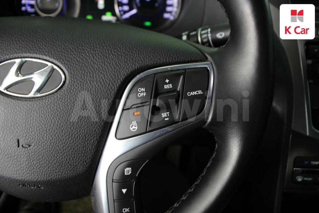 2016 HYUNDAI GRANDEUR HG AZERA PREMIUM - 9