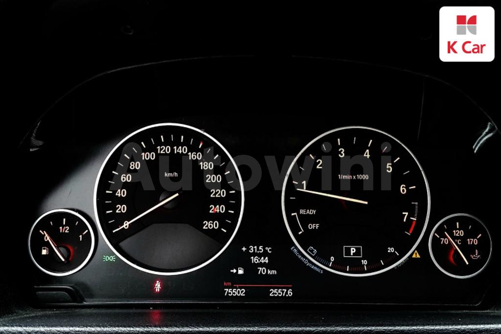 2012 BMW 3 SERIES F30  320I - 8
