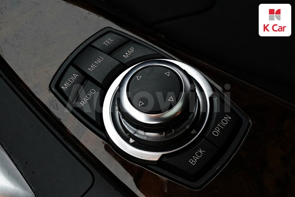 2012 BMW 3 SERIES F30  320I - 16
