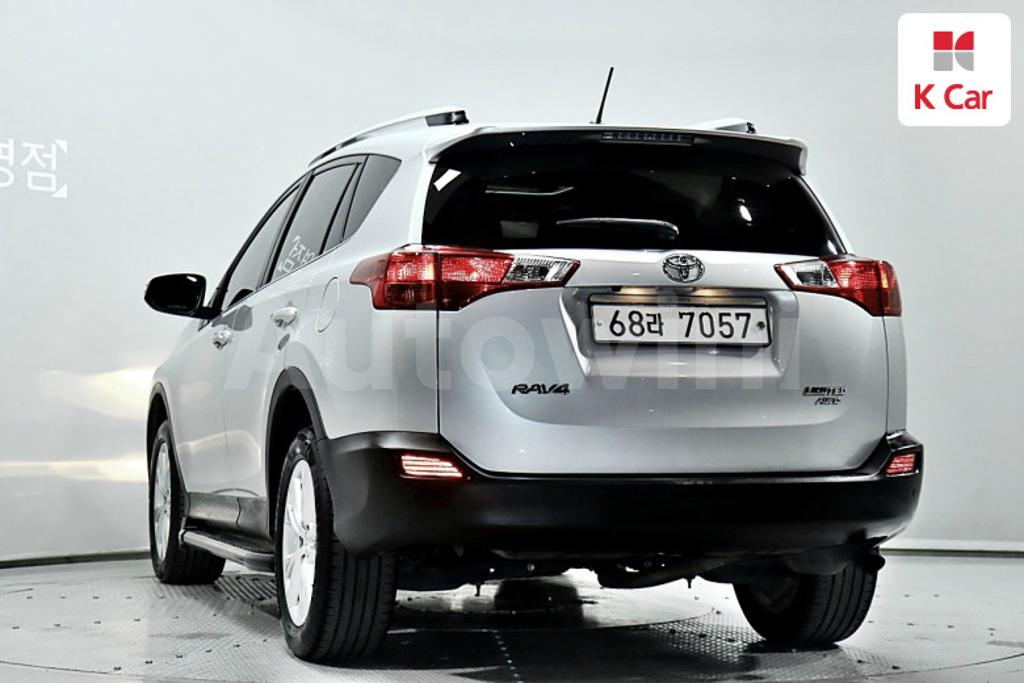 JTMDFREV6ED104114 2014 TOYOTA RAV4 2.5 4WD-1