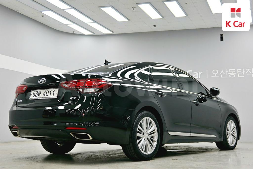 KMHFN412BFA005675 2015 HYUNDAI ASLAN G330 PREMIUM-1