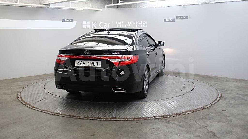 2014 HYUNDAI GRANDEUR HG AZERA PREMIUM - 10