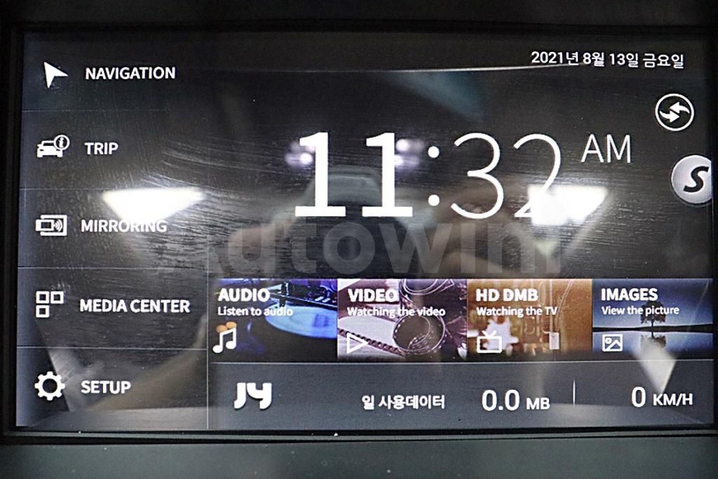 2014 HYUNDAI GRANDEUR HG AZERA PREMIUM - 24