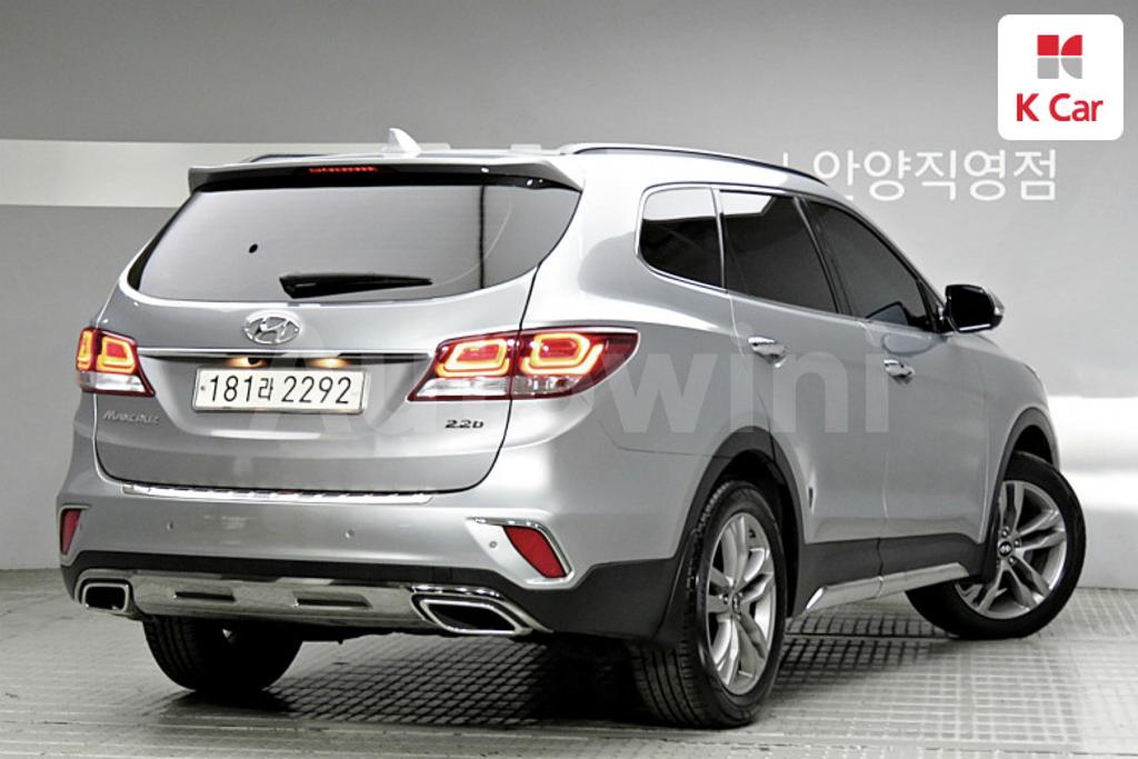 KMHSR81XBJU295335 2018 HYUNDAI  MAXCRUZ DIESEL 2.2 2WD-2