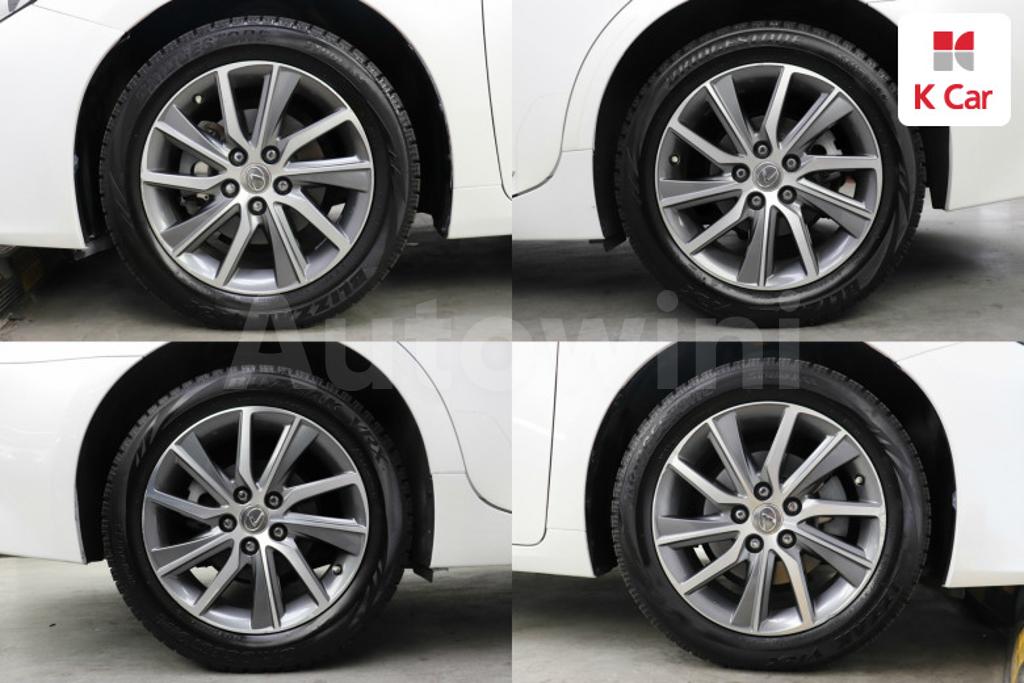 2016 LEXUS  ES 300H SUPRME - 19