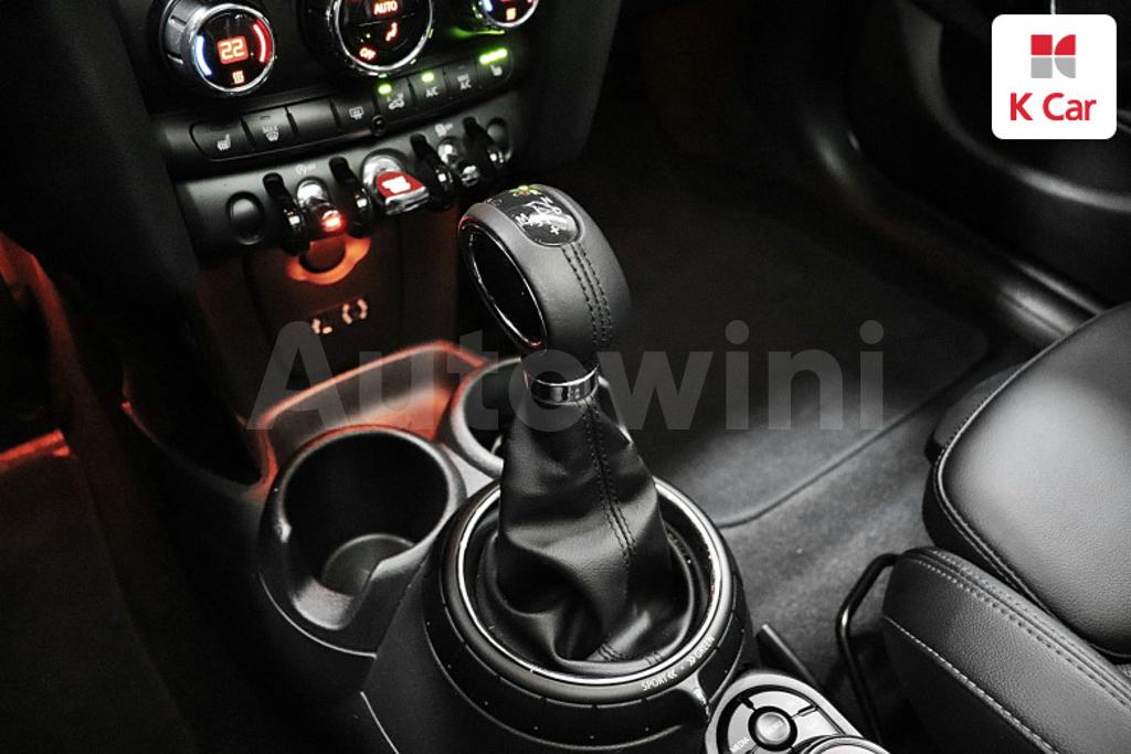 2016 MINI COOPER D HIGH - 9