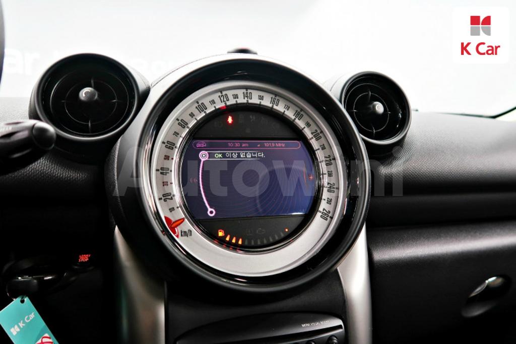 2014 MINI COOPER COUNTRYMAN D SE - 16