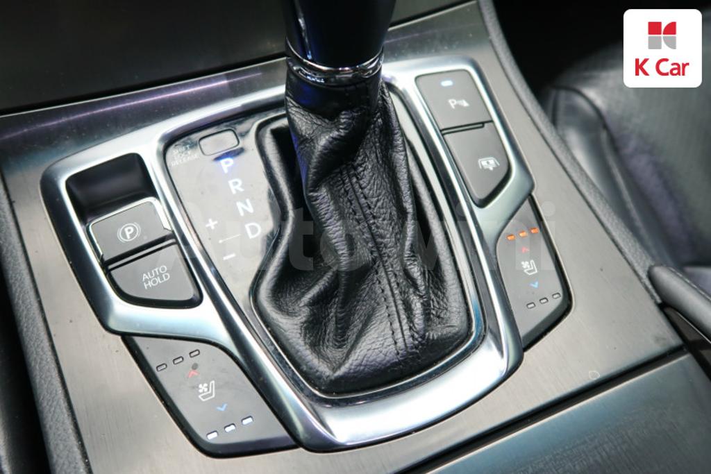 2016 HYUNDAI GRANDEUR HG AZERA PREMIUM - 12