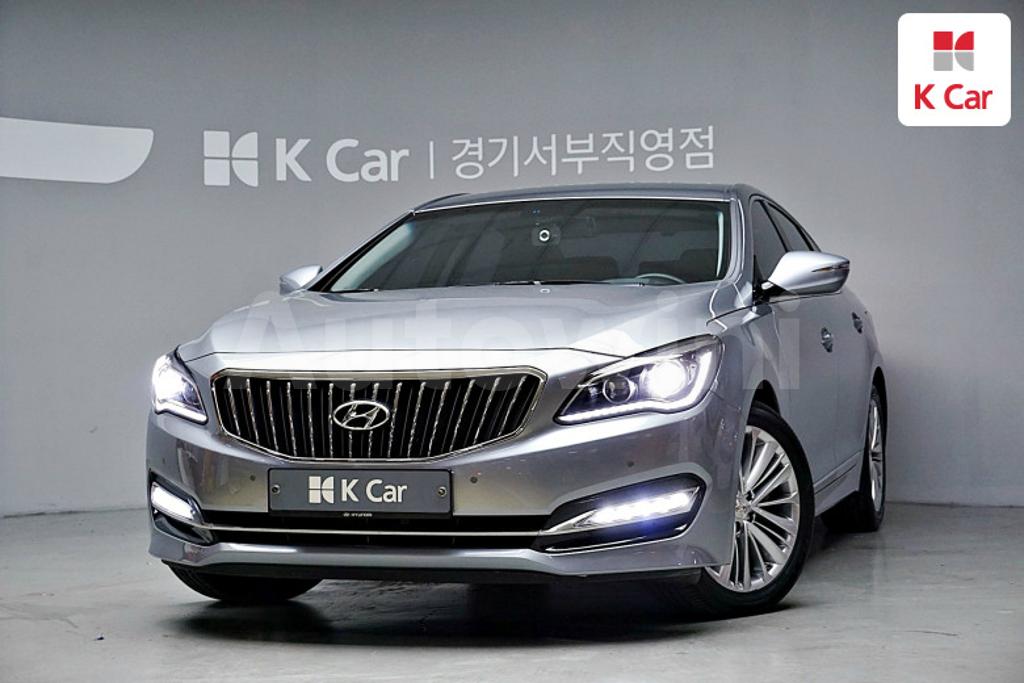 KMHFM411BFA003942 2015 HYUNDAI ASLAN G300 MORDERN-0