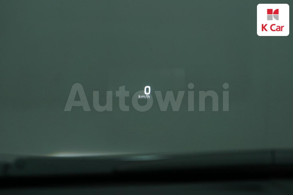 KMHFM411BFA003942 2015 HYUNDAI ASLAN G300 MORDERN-5