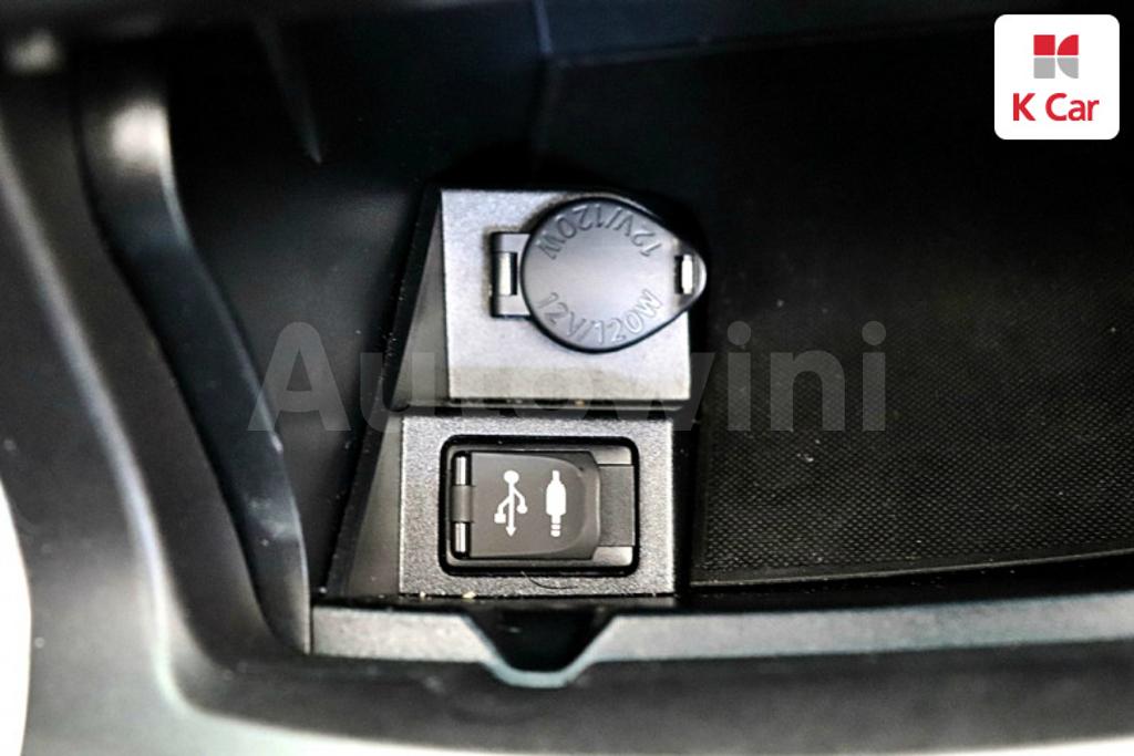 2016 TOYOTA  CAMRY 2.5 XLE - 14