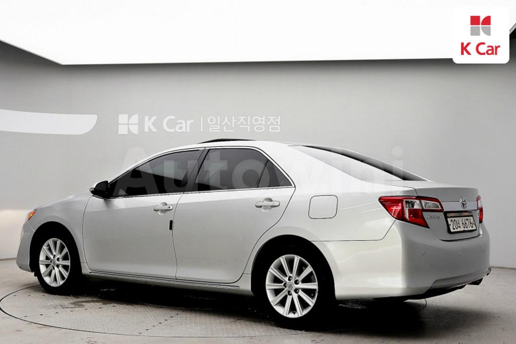 4T1BF1FK4CU606268 2012 TOYOTA  CAMRY 2.5 XLE-3