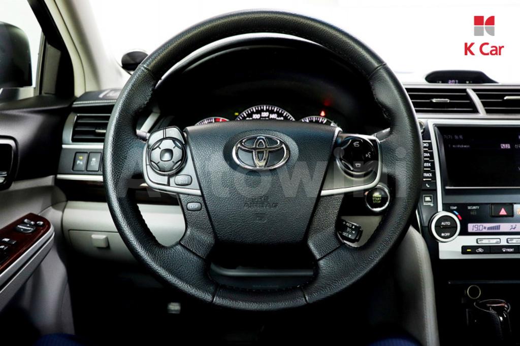 4T1BF1FK4CU606268 2012 TOYOTA  CAMRY 2.5 XLE-5