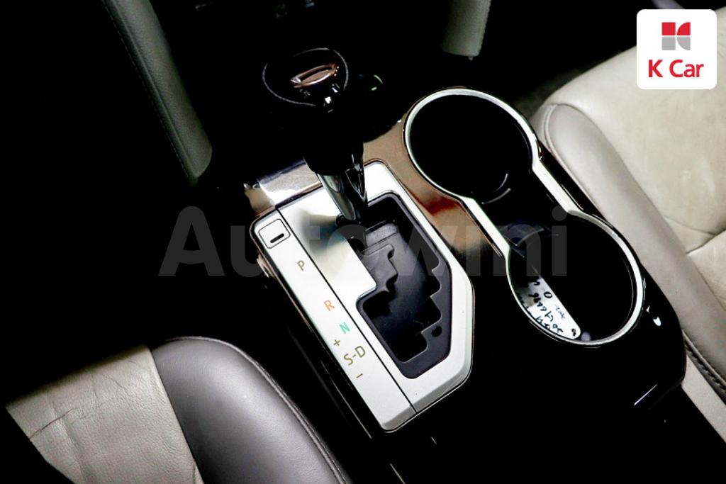 2012 TOYOTA  CAMRY 2.5 XLE - 8