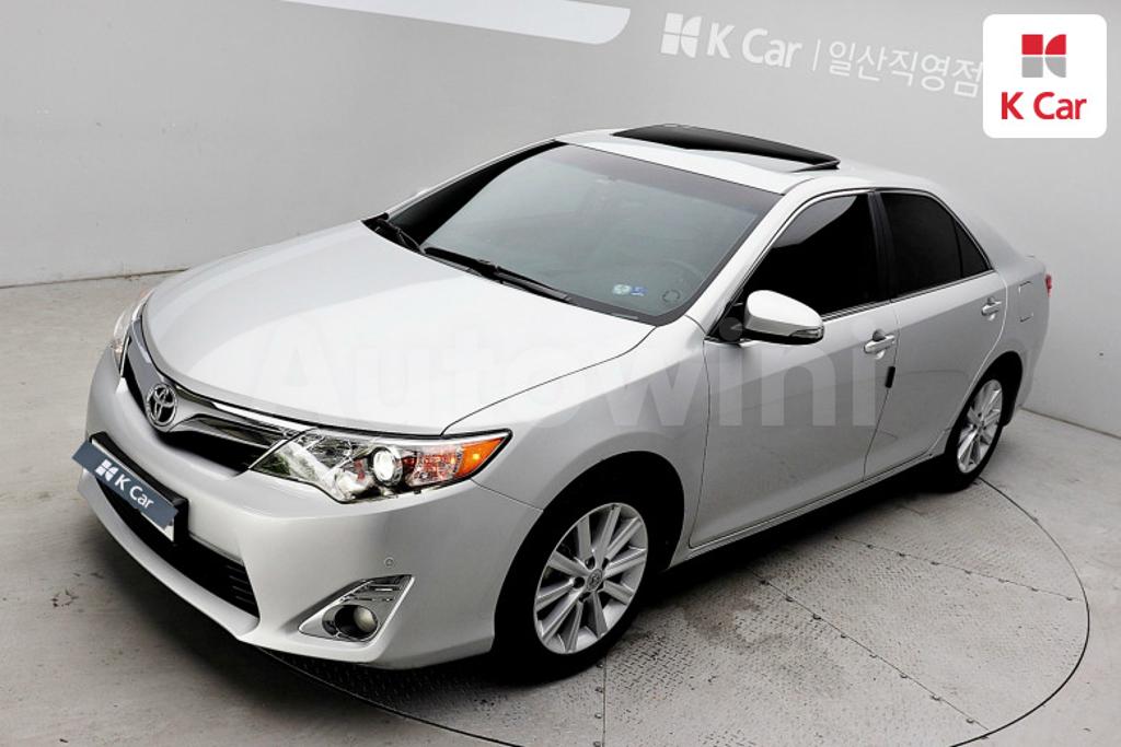 2012 TOYOTA  CAMRY 2.5 XLE - 19