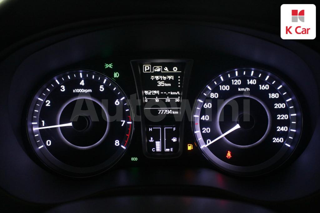 KMHFM411BFA000940 2015 HYUNDAI ASLAN G300 MORDERN-3