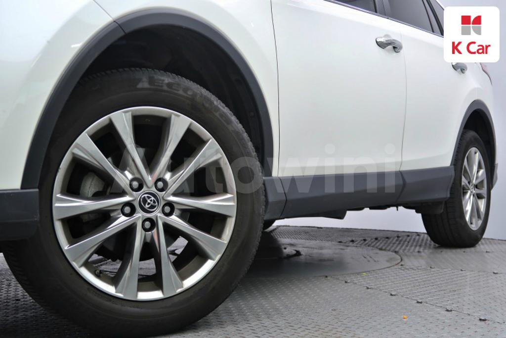 2017 TOYOTA RAV4 2.5 2WD - 7