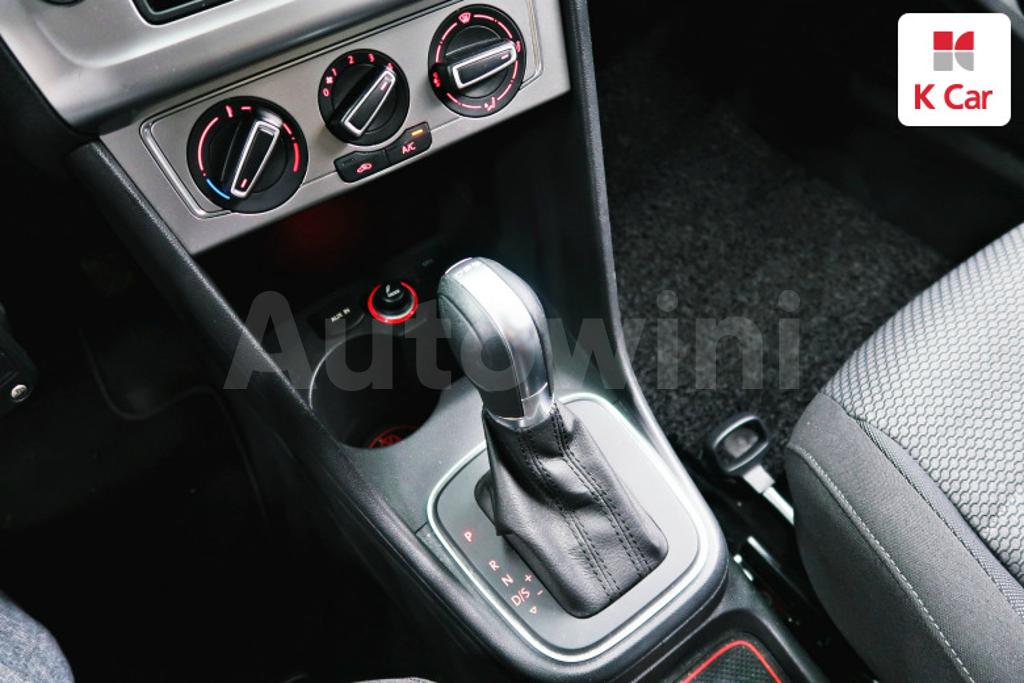 2016 VOLKSWAGEN POLO 1.4 TDI R-LINE - 8