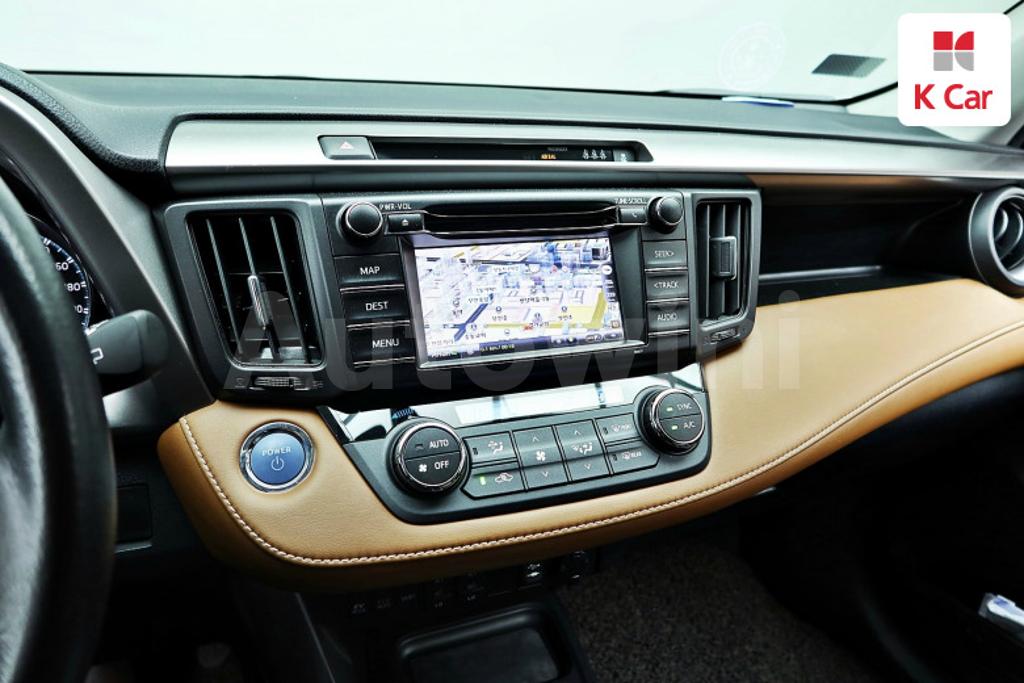 2017 TOYOTA RAV4 2.5 4WD HYBRID - 9