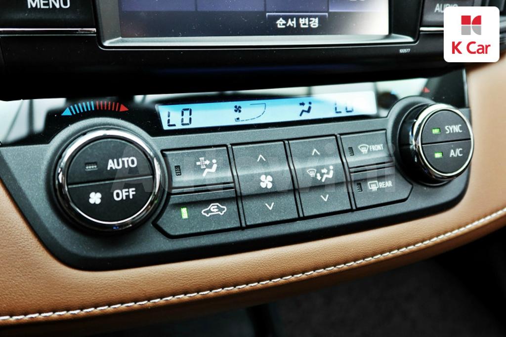 2017 TOYOTA RAV4 2.5 4WD HYBRID - 19