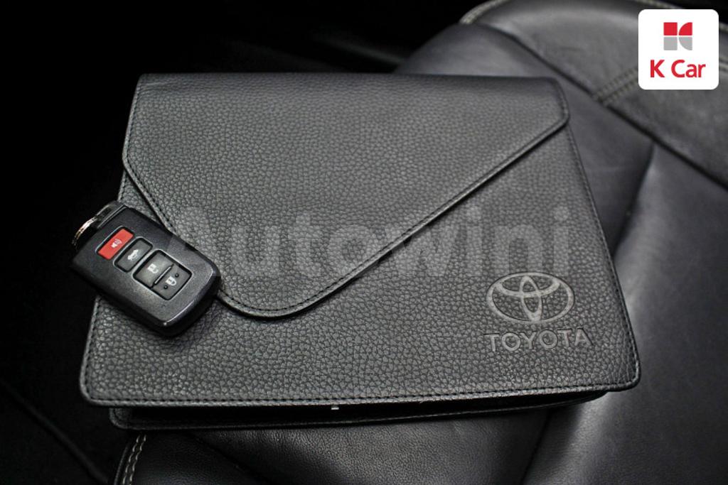 2015 TOYOTA  CAMRY 2.5 XLE - 15