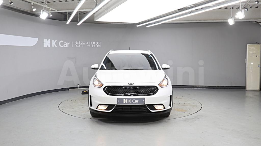 2018 KIA NIRO PRESTIGE - 14