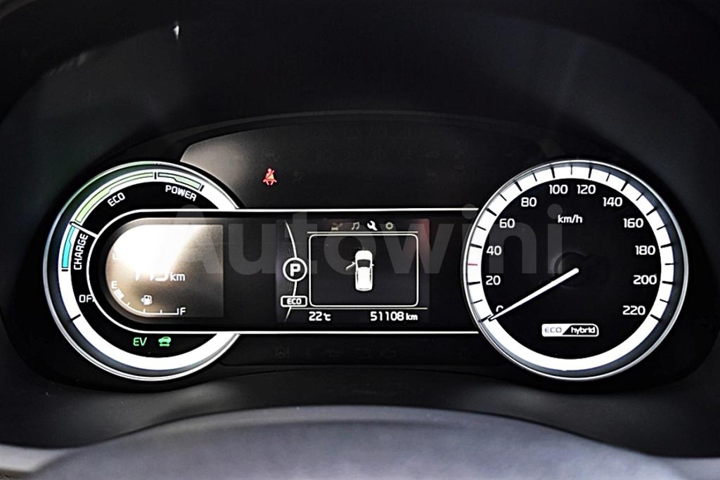 2018 KIA NIRO PRESTIGE - 26