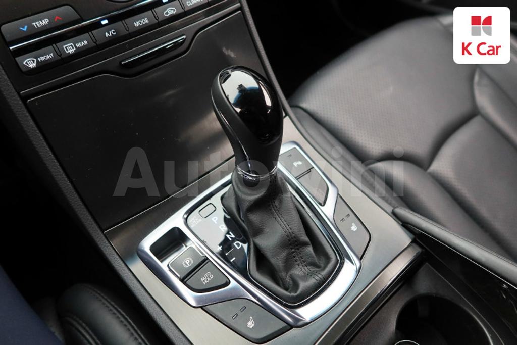 2017 HYUNDAI GRANDEUR HG AZERA PREMIUM - 11