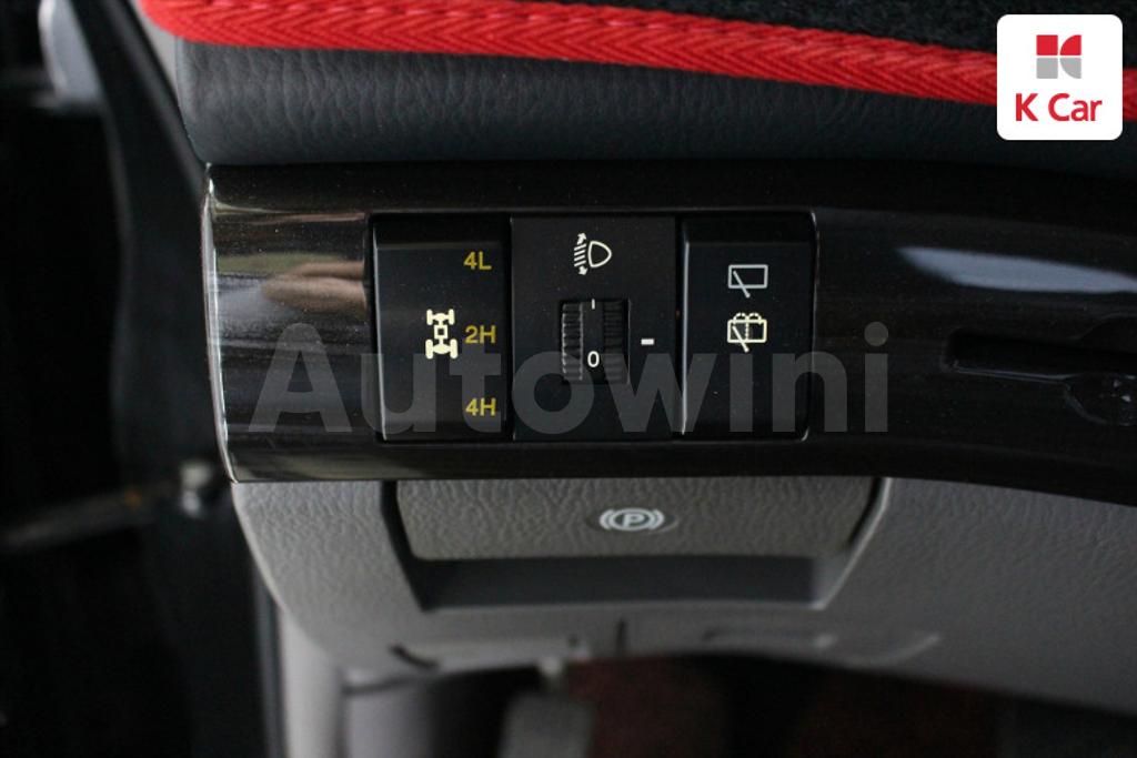 KPBKJ2AE1GP109439 2016 SSANGYONG KORANDO TURISMO 4WD OUTDOOR EDITION 9 SEATS-3